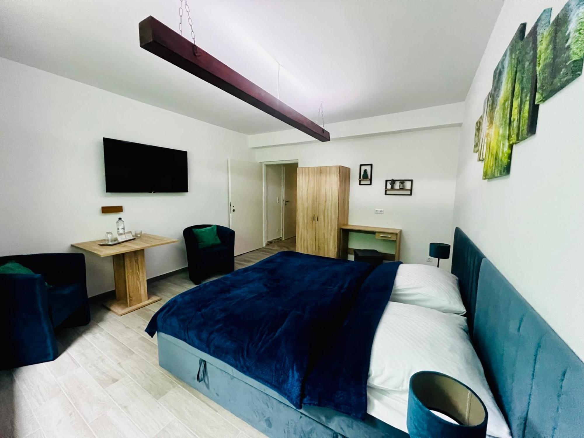 Holi Day Spa 2-Bett Zimmer App 4 เบอร์ลิน ภายนอก รูปภาพ